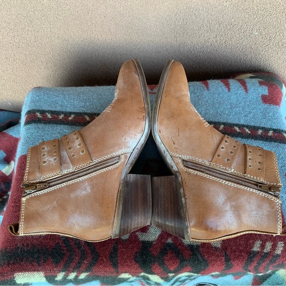 Roan by Bed Stu Ville Short Ankle Boot - Picture 7 of 10